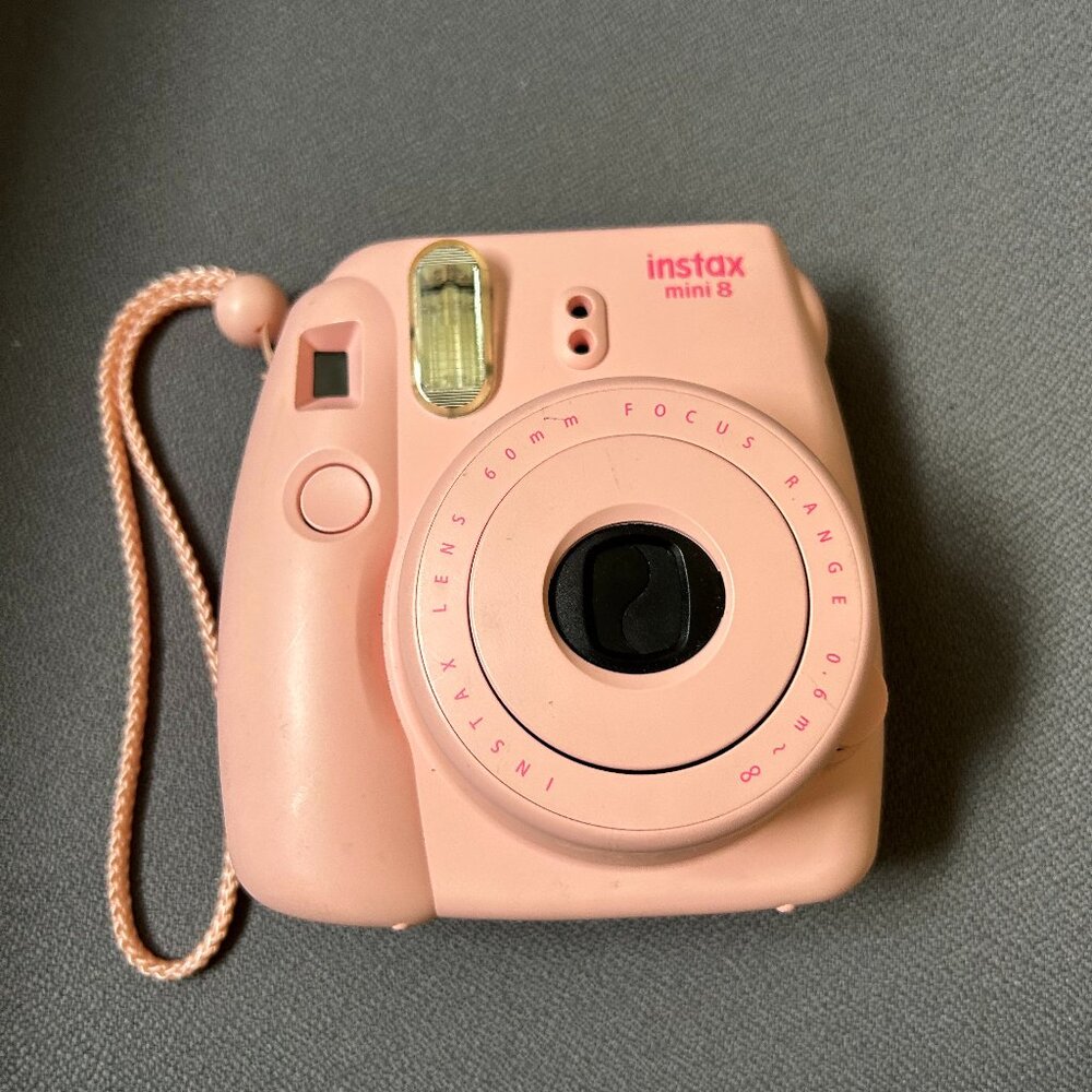 INSTAX MINI 8 POLAROID CAMERA With Camera Bag